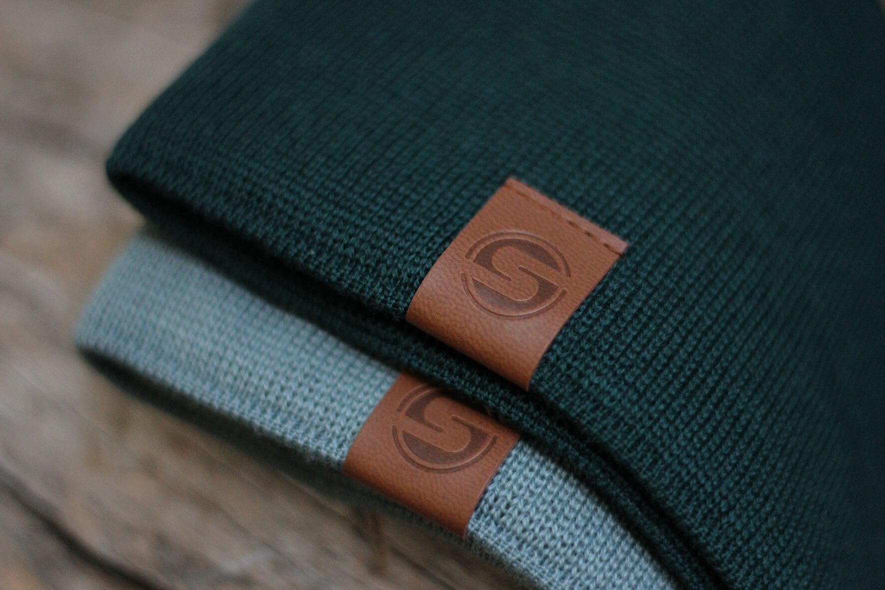 SAAME Frosty mint and dark green