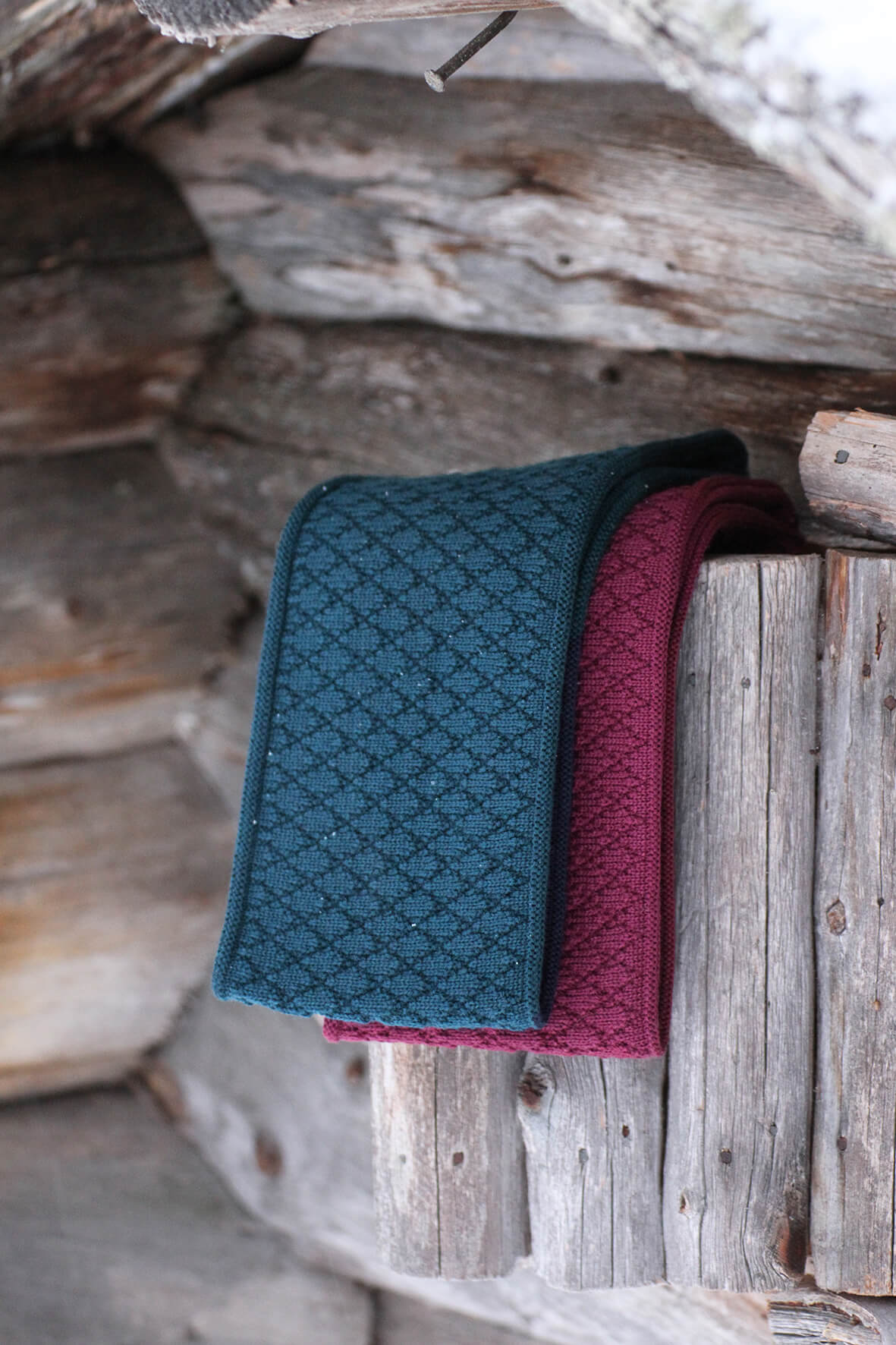 SCHWAND Dark Petrol and Dark Plum